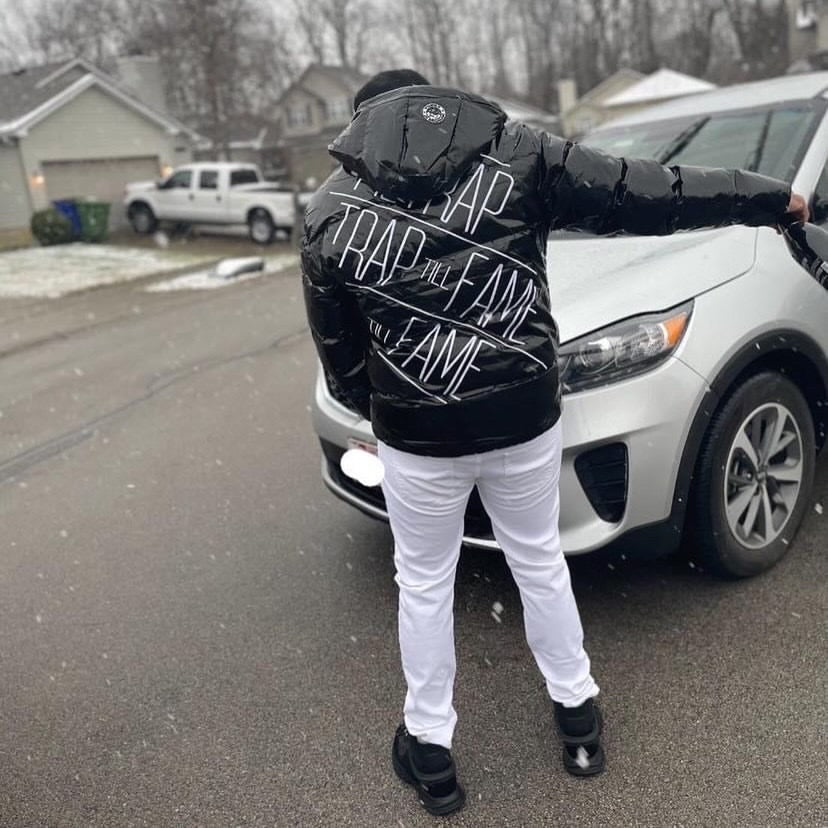 Dohlyfe Trap Till Fame Puffer Black/White