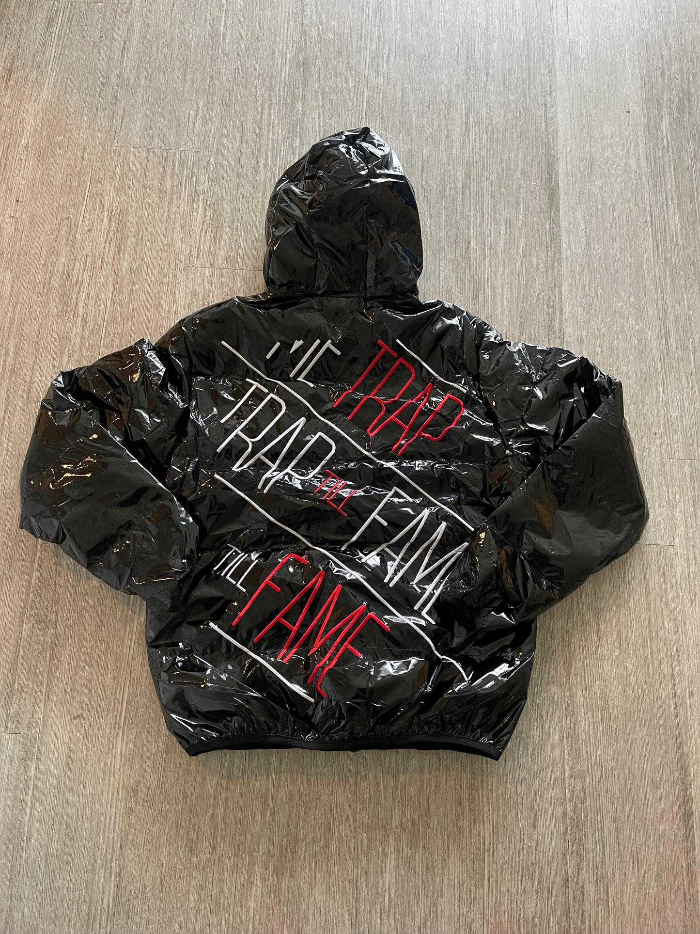 Dohlyfe Trap Till Fame Puffer Black/White/Red